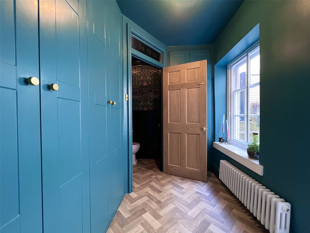 Additional image 29 of 5 bed terraced house for saleFortuneswell, Portland, Dorset DT5