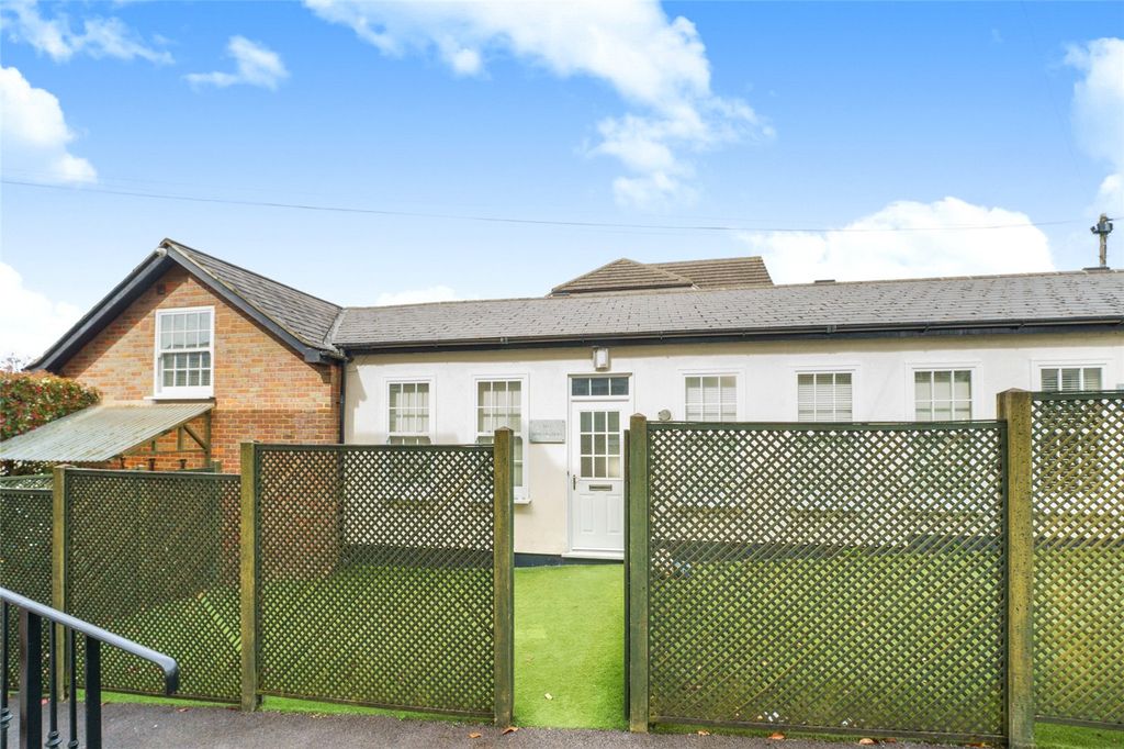 Property photo 1 of 19 Picture No. 20
