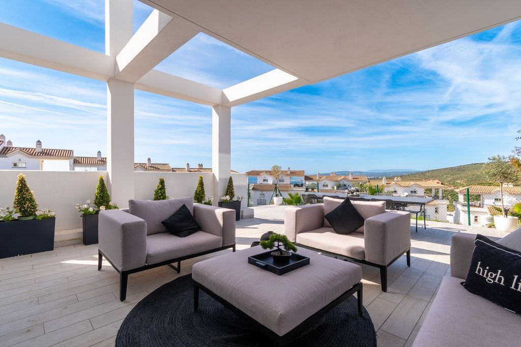 Property photo 1 of 34