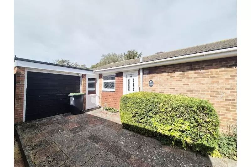 Property photo 3 of 22