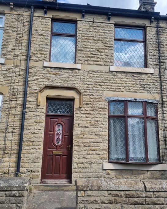 Property photo 1 of 6