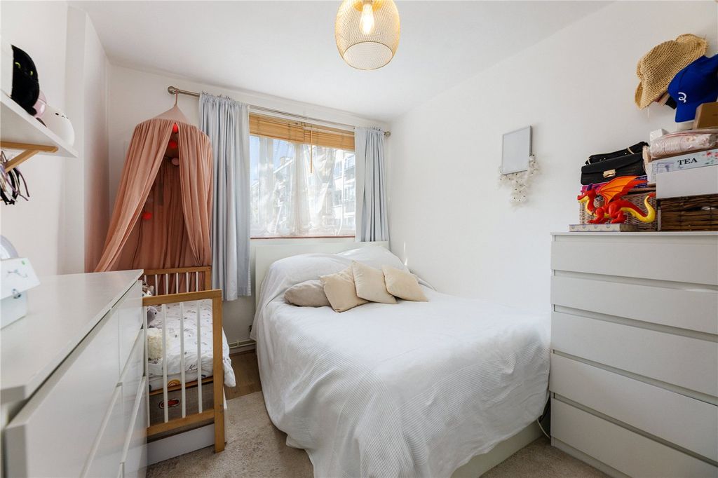 Property photo 3 of 7 Picture No. 02