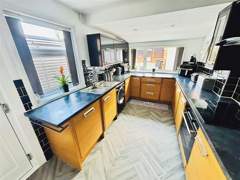 Additional image 4 of 3 bed semi-detached house for saleBournville, Goole DN14