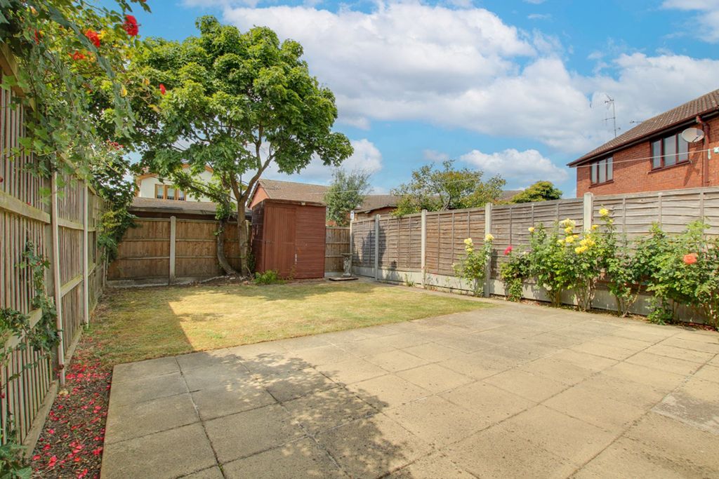 Property photo 2 of 16