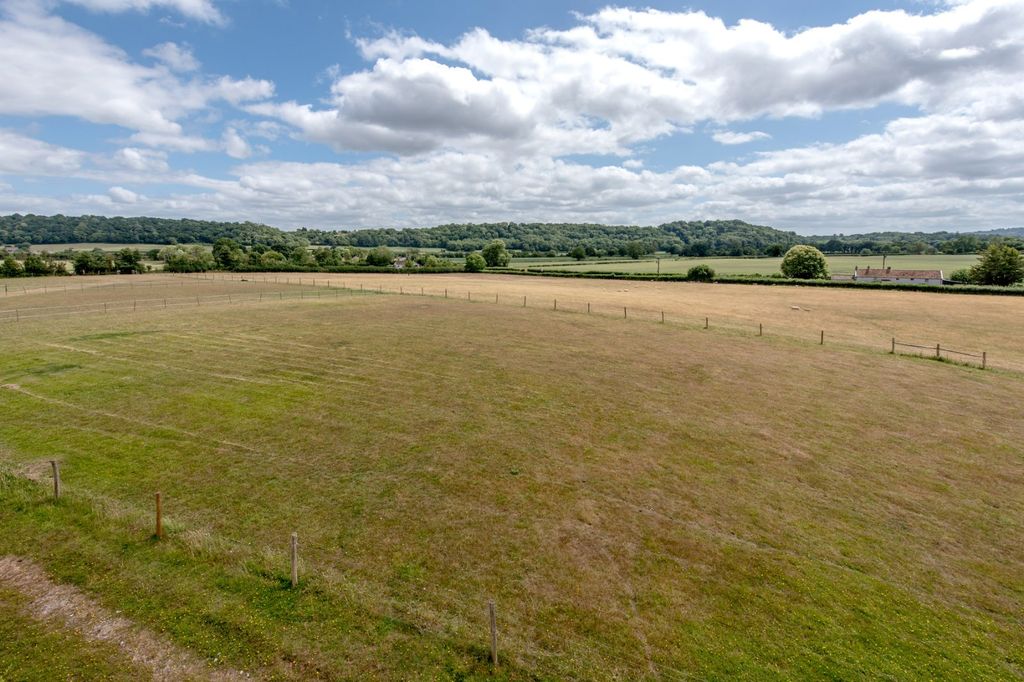 Property photo 3 of 31 Picture No. 43