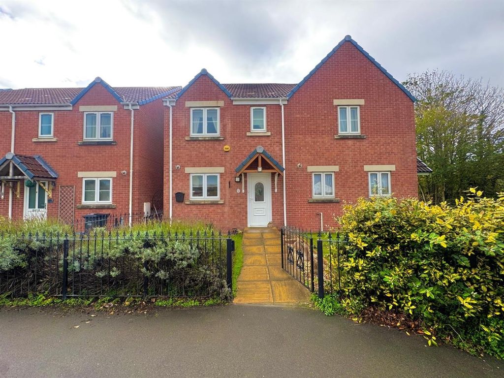 Property photo 1 of 15 Front.Jpg