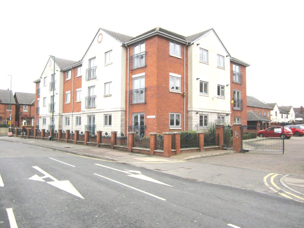 Property photo 1 of 14 Highland Court