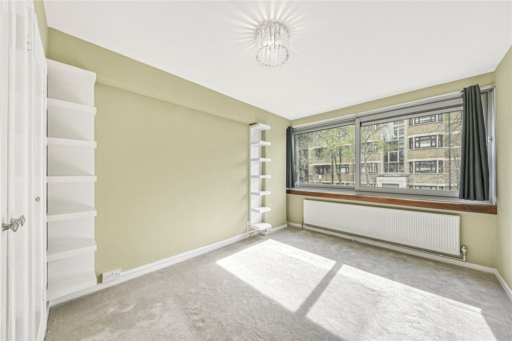 Property photo 2 of 11 Picture No. 03