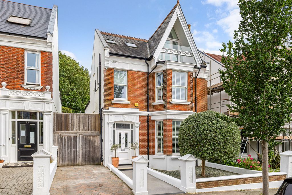 5 bed detached house for saleHove Park Villas, Hove BN3