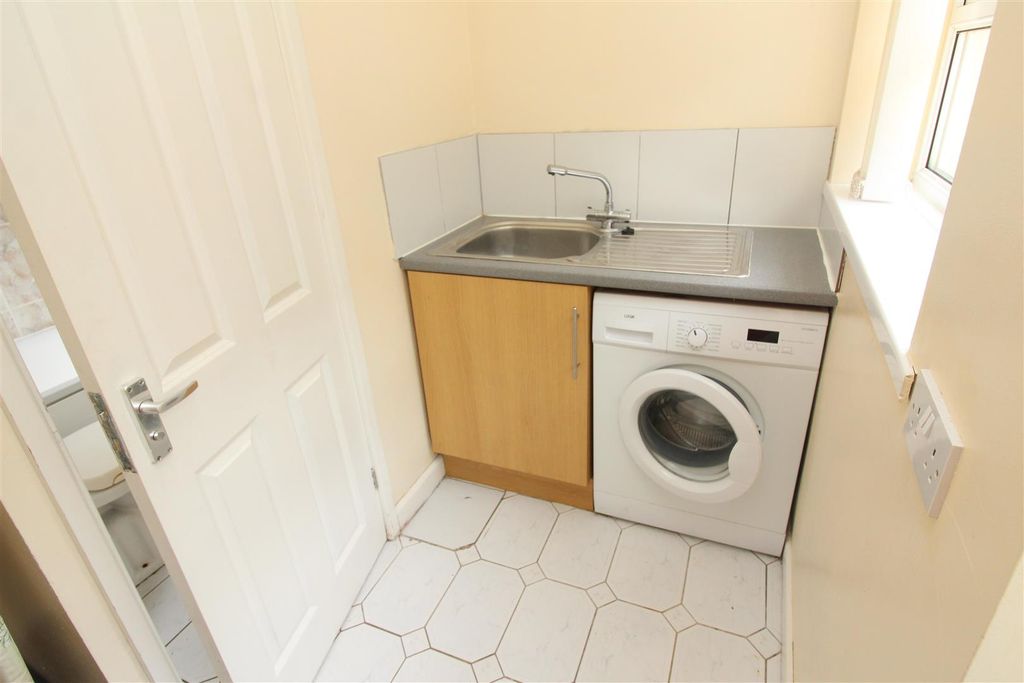 Property photo 3 of 30 Img_9966.Jpg