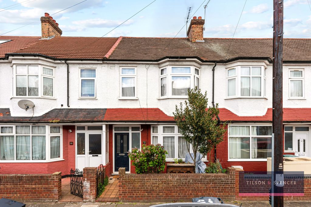 Property photo 2 of 15 1