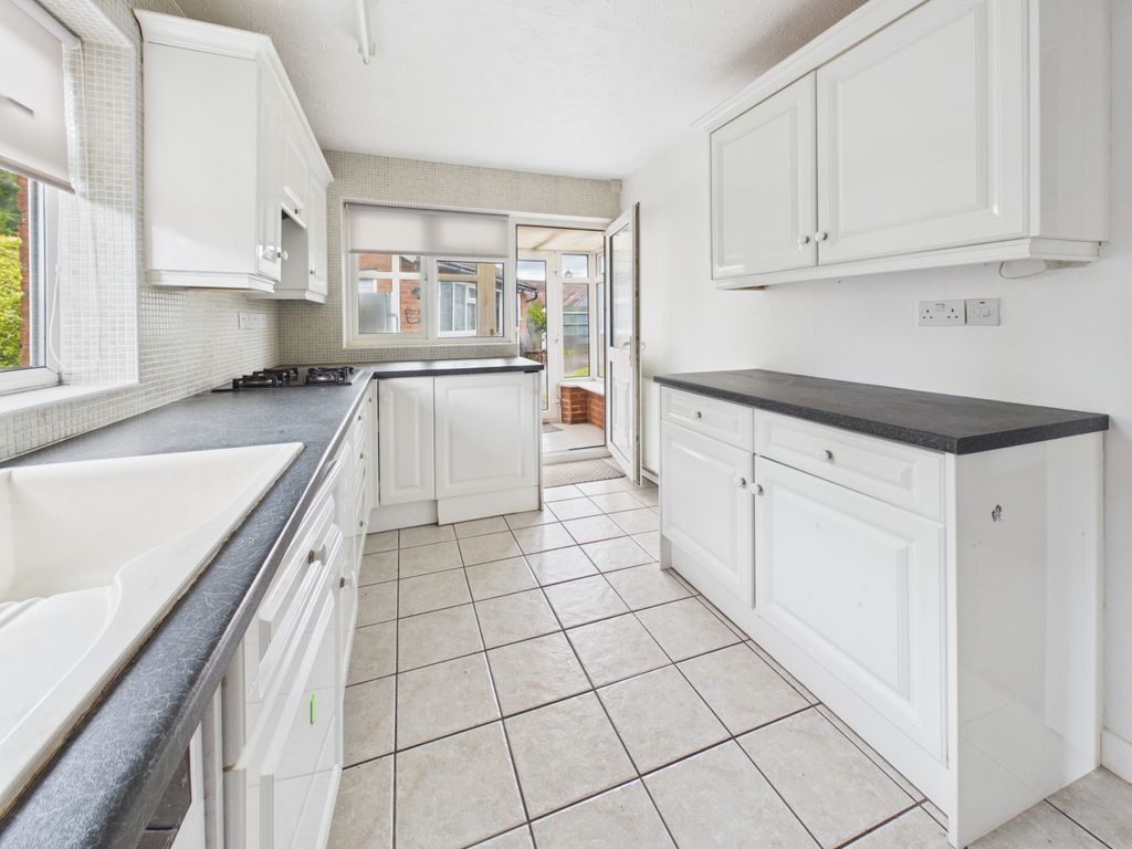 Property photo 2 of 21 Kichen