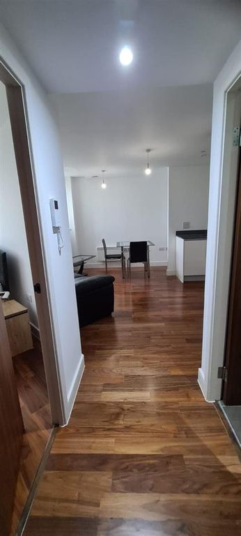 Property photo 3 of 13 Advertising Pictures 1404 One Hagley Rd_6.Jpg