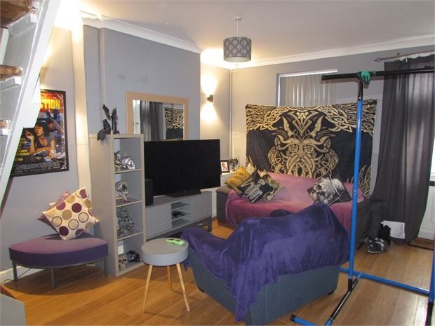 Property photo 3 of 11 Image 3