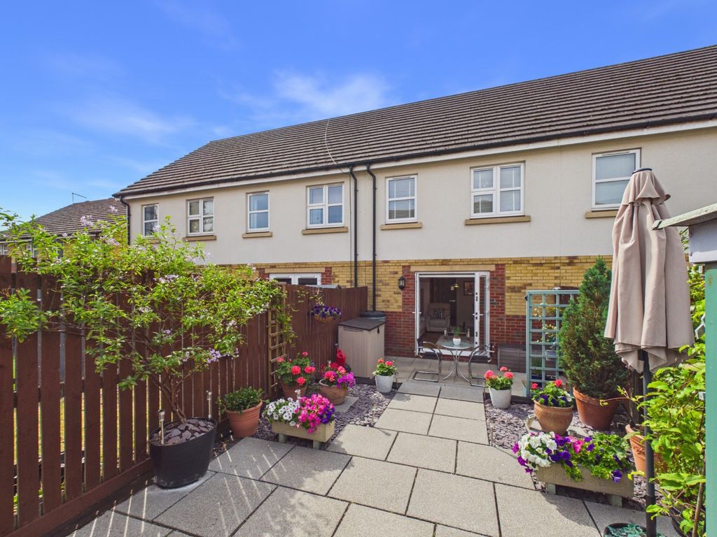 Property photo 2 of 22 5370824