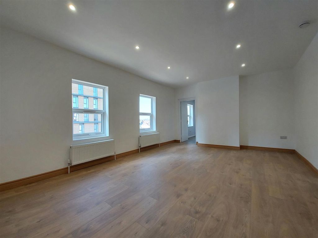 Property photo 3 of 15 20220307_125246.Jpg