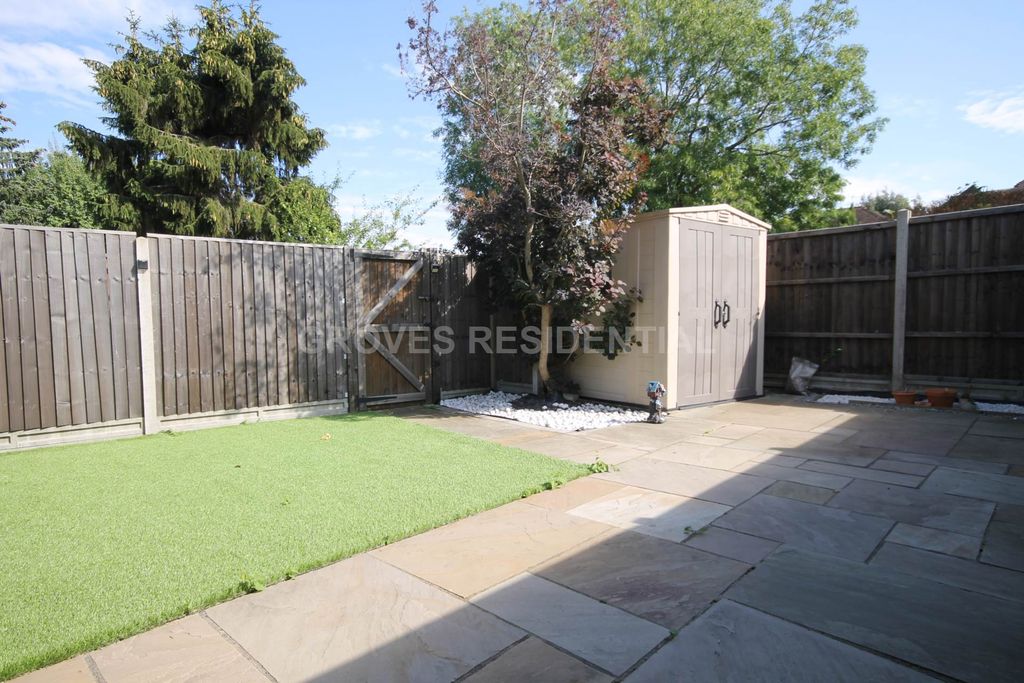 Property photo 3 of 8