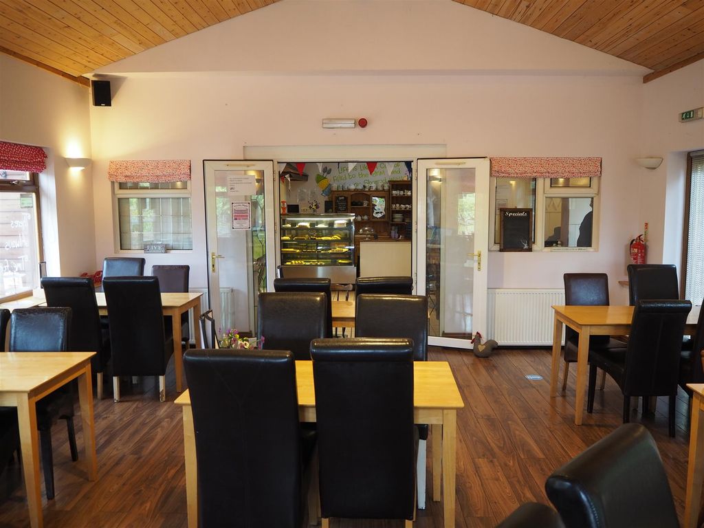 Property photo 1 of 12 Photo 0