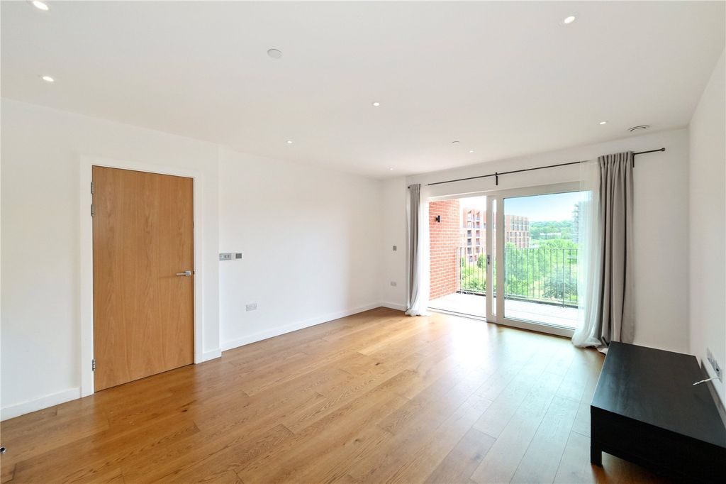 Property photo 3 of 10 Picture No. 04