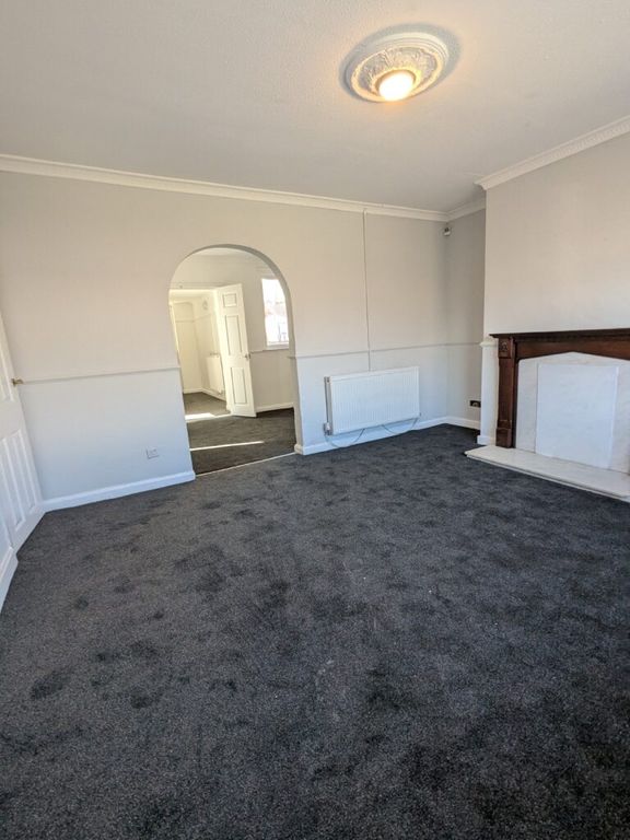Property photo 3 of 29