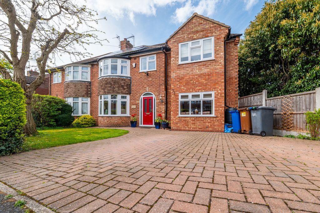 Property photo 1 of 23