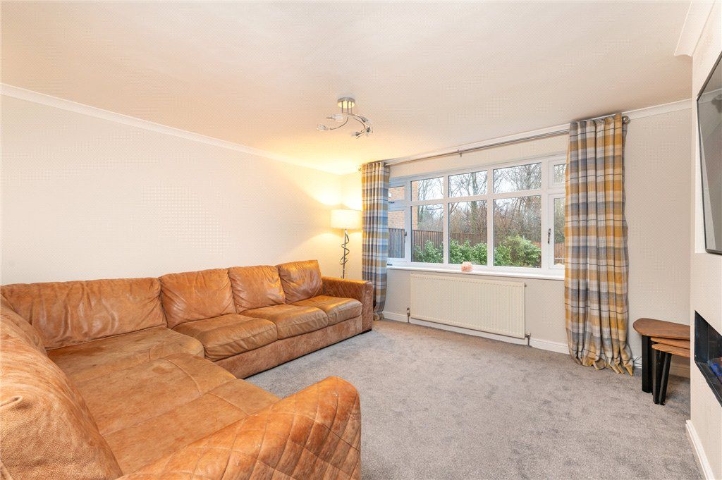 Property photo 3 of 38 Living Room