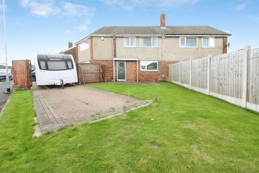 Property photo 1 of 26 Outside