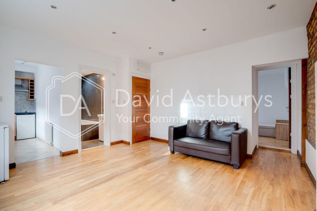 Property photo 3 of 12 20251118-Dsc09894Hdr