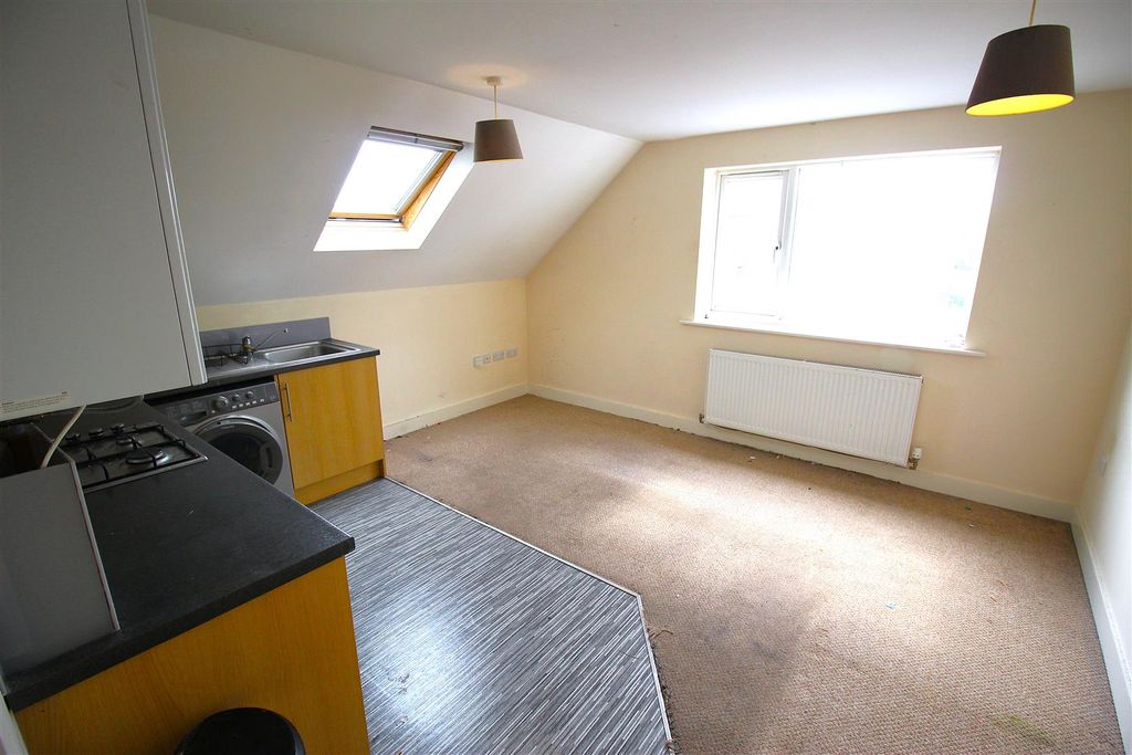 Property photo 2 of 7 Img_4842.Jpg
