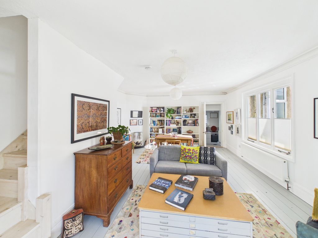 Property photo 2 of 16 Reception/Sitting Room