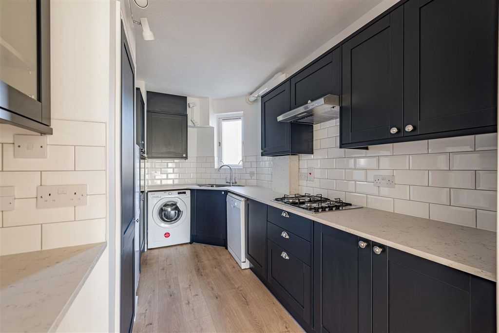 Property photo 3 of 19 L J Imaging-12.Jpg