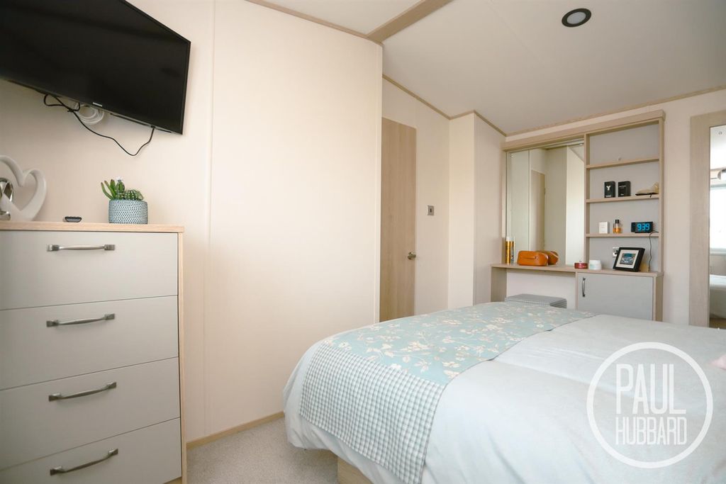 Property photo 2 of 14 Img_0762-2.Jpg