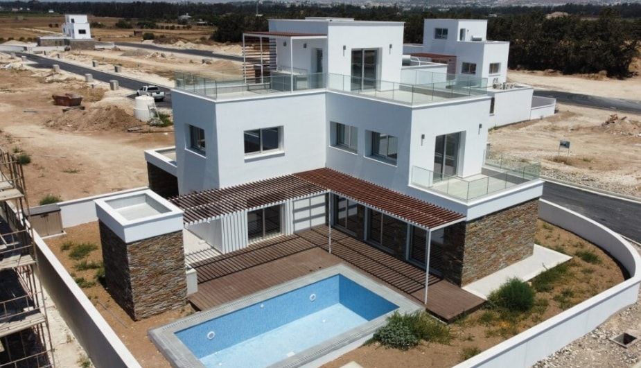 Property photo 1 of 19