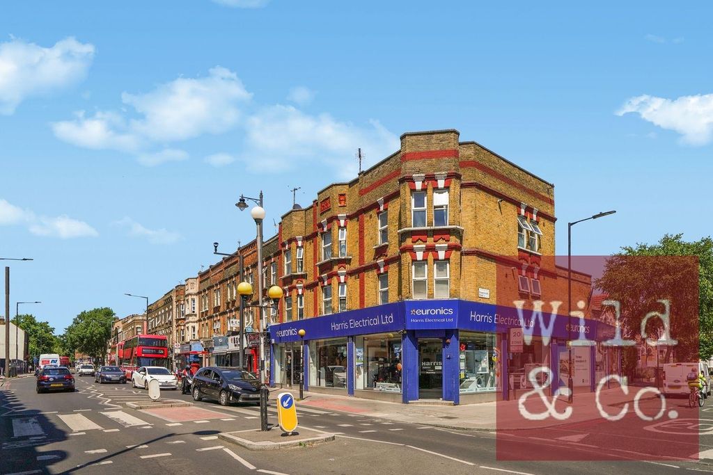 Property photo 1 of 16 Lower Clapton Road - 8Uci0Hvlcftez44Nlnpe.Jpg