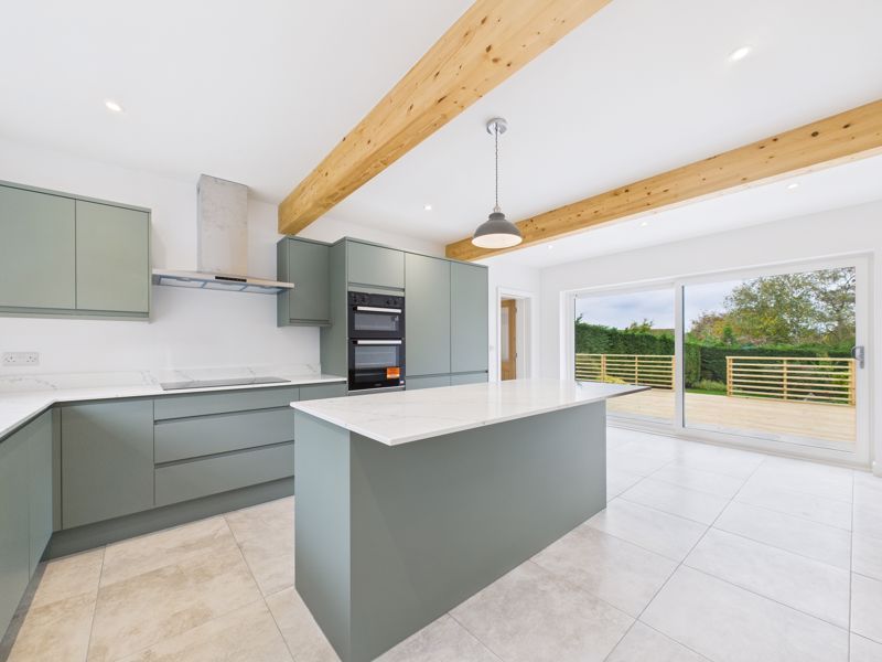 Property photo 2 of 23 Photo 4