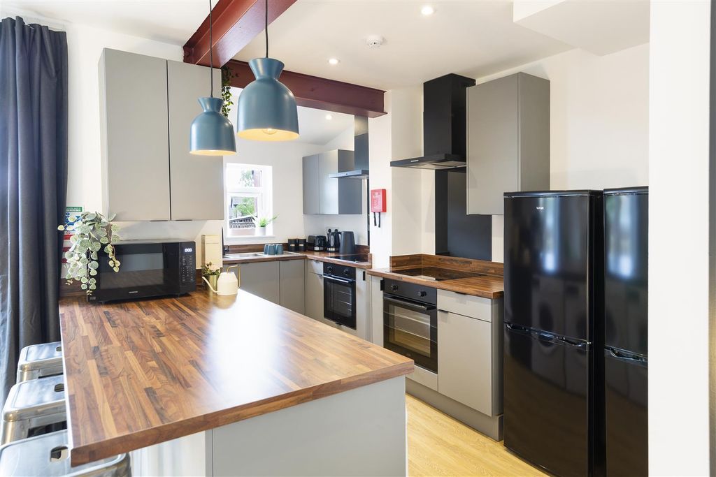 Property photo 3 of 14 39.Jpg
