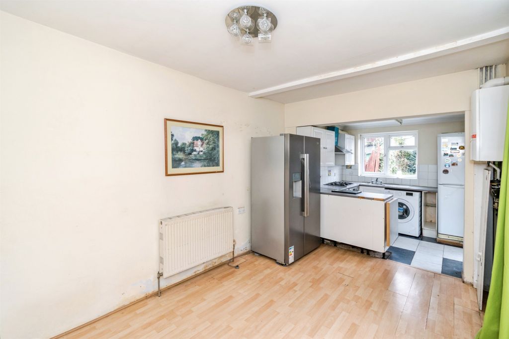 Property photo 3 of 19