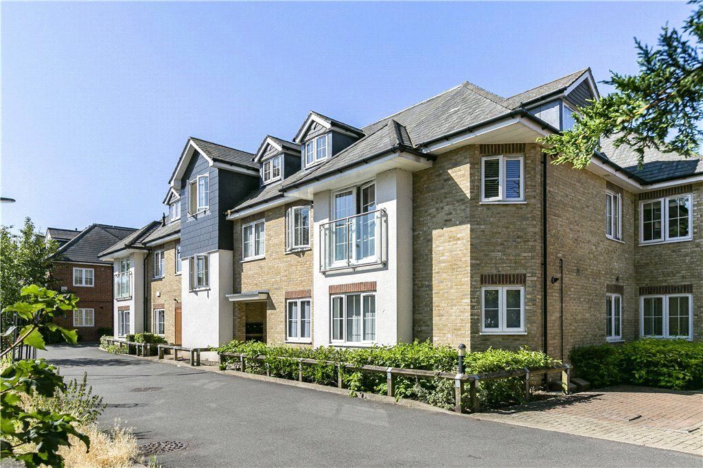 Property photo 1 of 8 Exterior