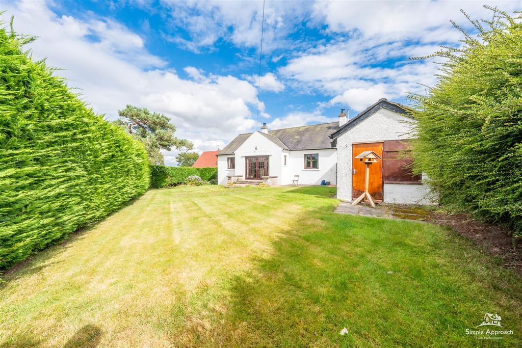 Property photo 2 of 40 Dsc02063-Hdr.Jpg