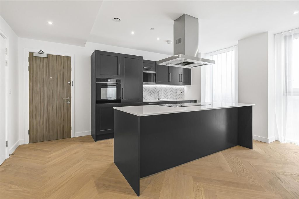 Property photo 2 of 38 Kitchen