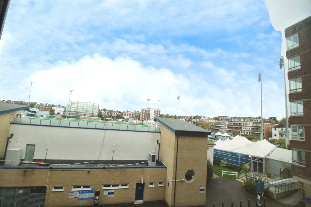 Property photo 2 of 10 Crickets Ground View