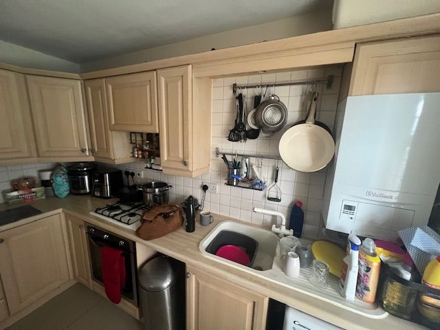 Property photo 3 of 6