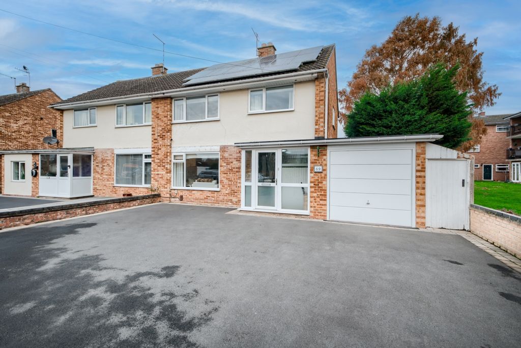 Property photo 1 of 14 Xh2A0699-Hdr(3)-Edit