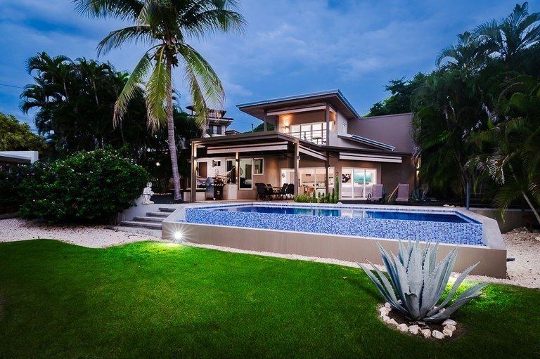 Property photo 2 of 12 <Alttext/>