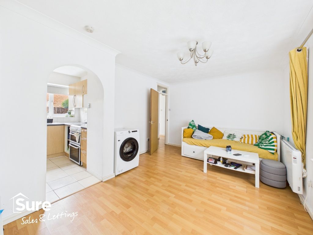 Property photo 2 of 12 4297842