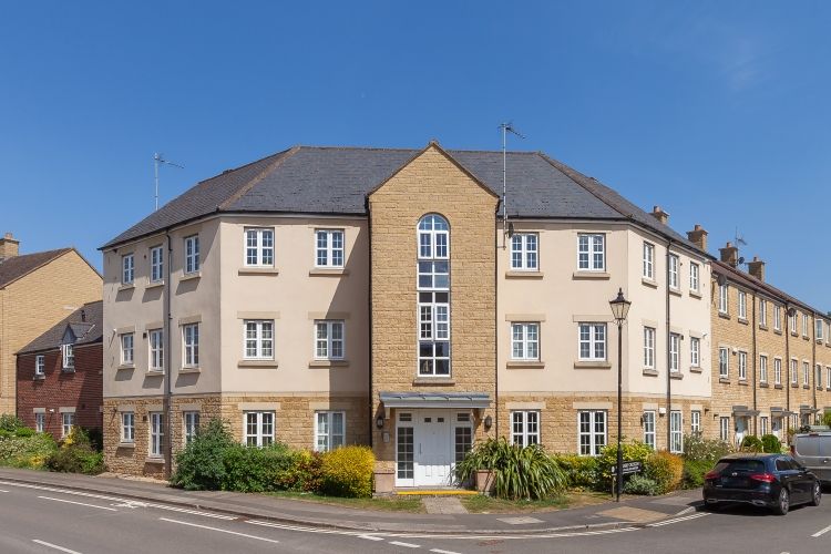 Property photo 1 of 9 281173