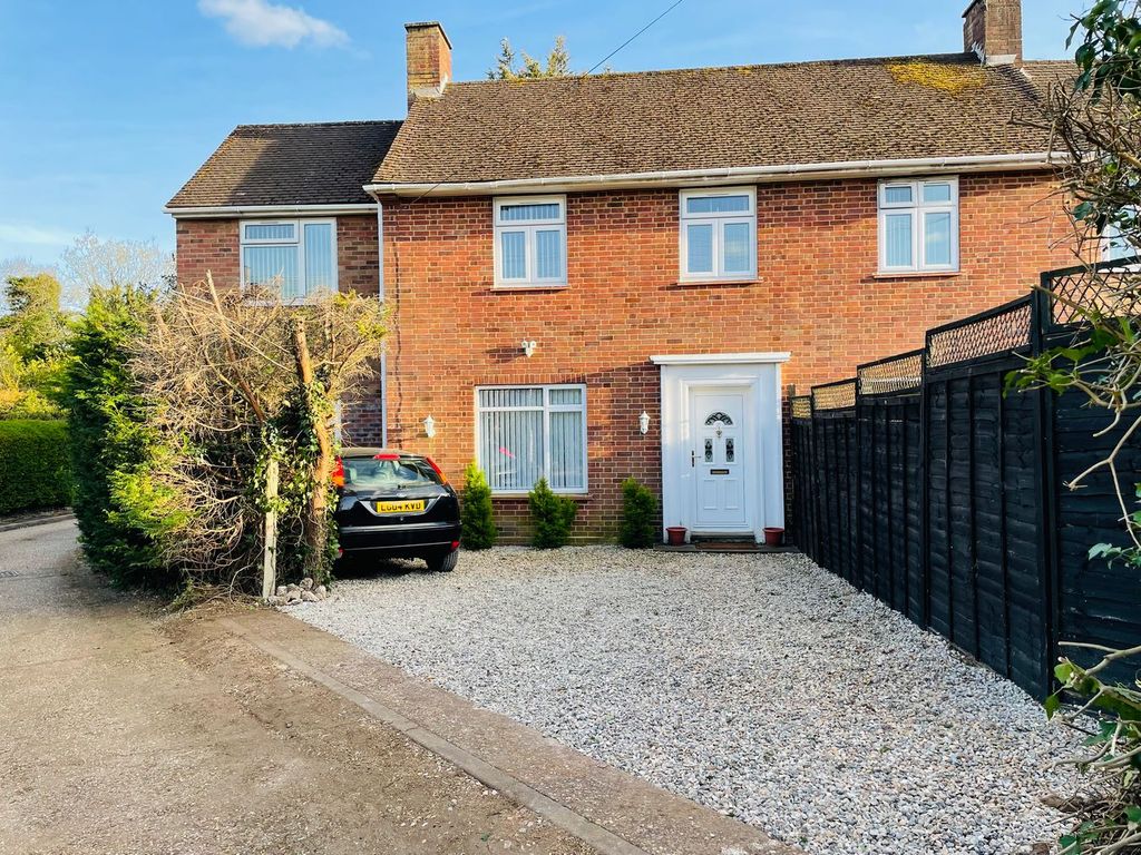Property photo 1 of 41