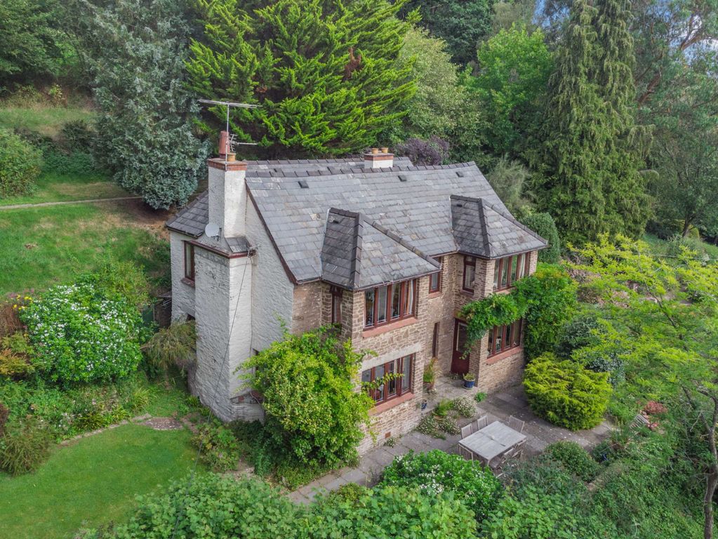 Property photo 2 of 24