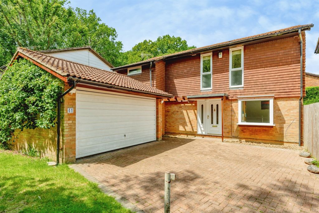 Property photo 1 of 18