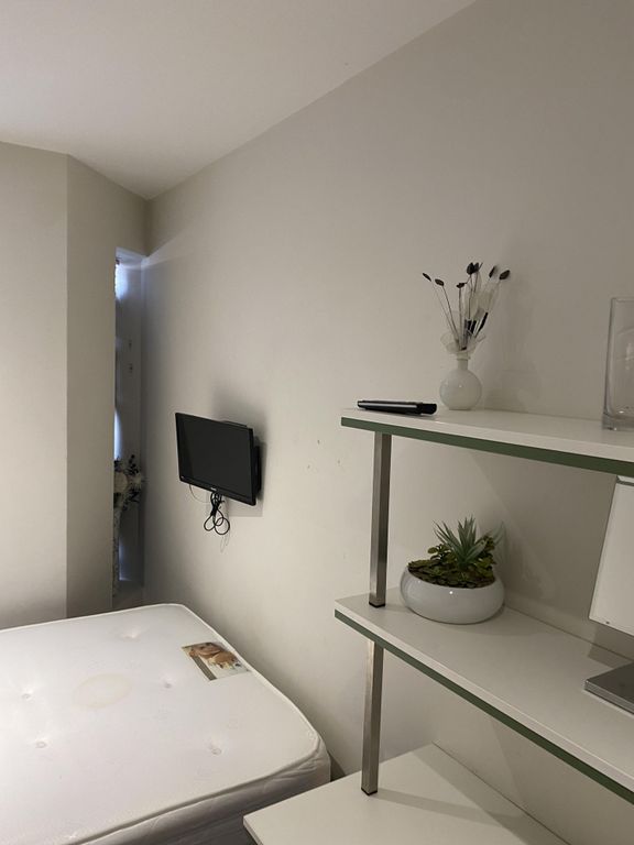 Property photo 2 of 7 Img_9192_R